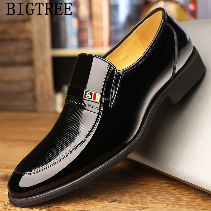 Pointed Toe British Men Leather Shoes Formal Wedding Shoes Male Flats Dress Shoe