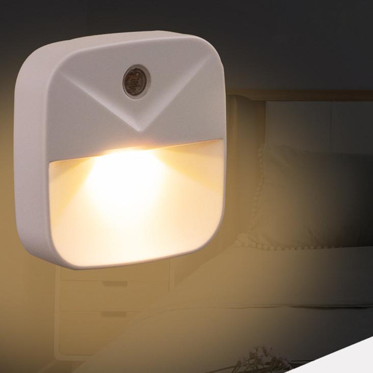 Soveværelse indretning natlys dekorativ lampe lyssensor kontrol eu us stik natlampe børn børn stue soveværelse belysning: Varmt lys / Os