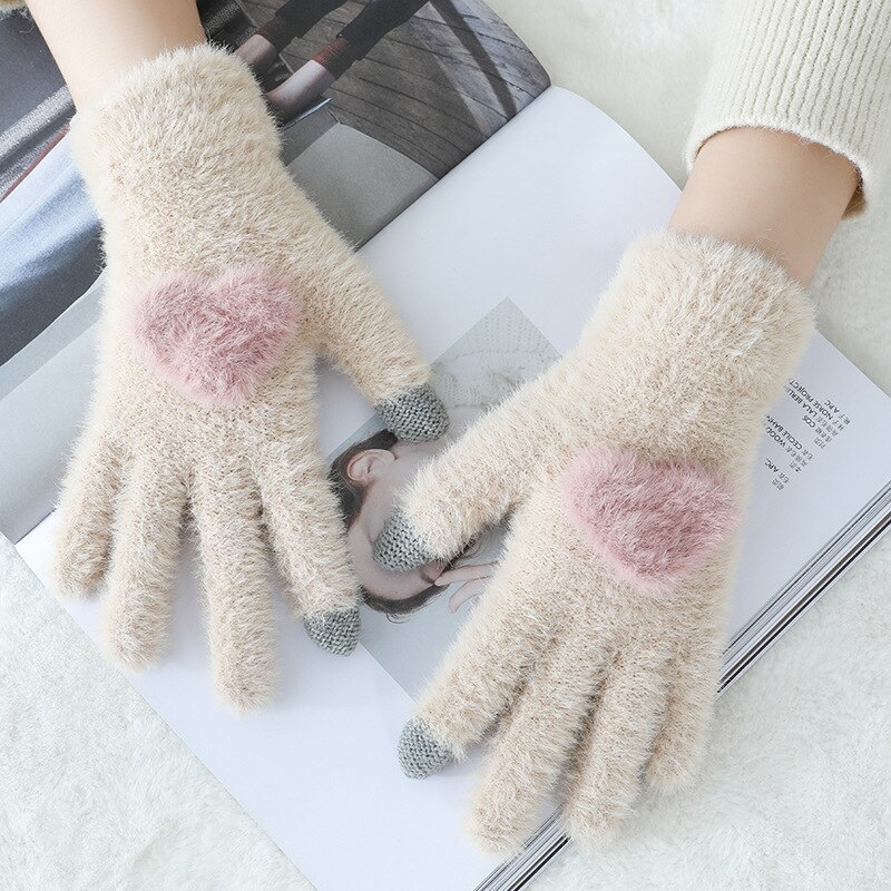 Children Winter Gloves Warm Solid Color Plush Love Thick Gloves Can Touch The Screen Soft Warm Mittens: Beige
