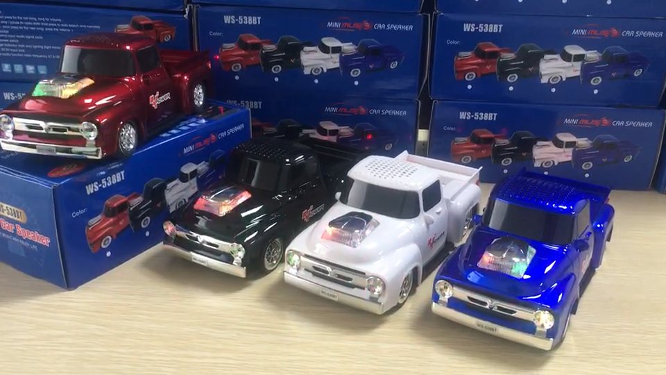 EONKO WS-538BT Pickup Truck Car Shaped Bluetooth Speaker with TF USB FM Selfie LED Light Display Rechargeable Battery