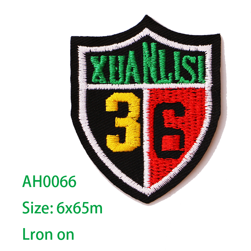 2 STUKS Digitale medaille, klok pictogram Geborduurde Ijzer op Patches voor Kleding DIY Strepen Kleding Patchwork Stickers Custom Badges