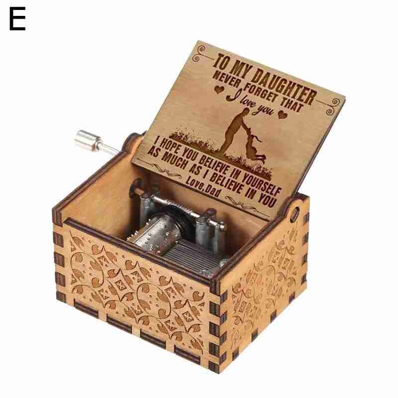 Hand-operated Wooden Music Box, Classical Carving Crafts, Home Decorations L2P3: Father and daughter