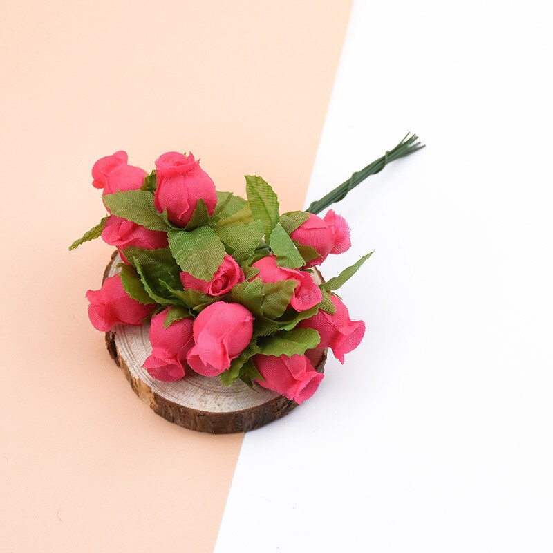 12 uds/paquete de seda artificial mini capullo de rosa cabeza de flor DIY ramo de flores caja de scrapbooking boda decoración de en casa: Rojo rosado