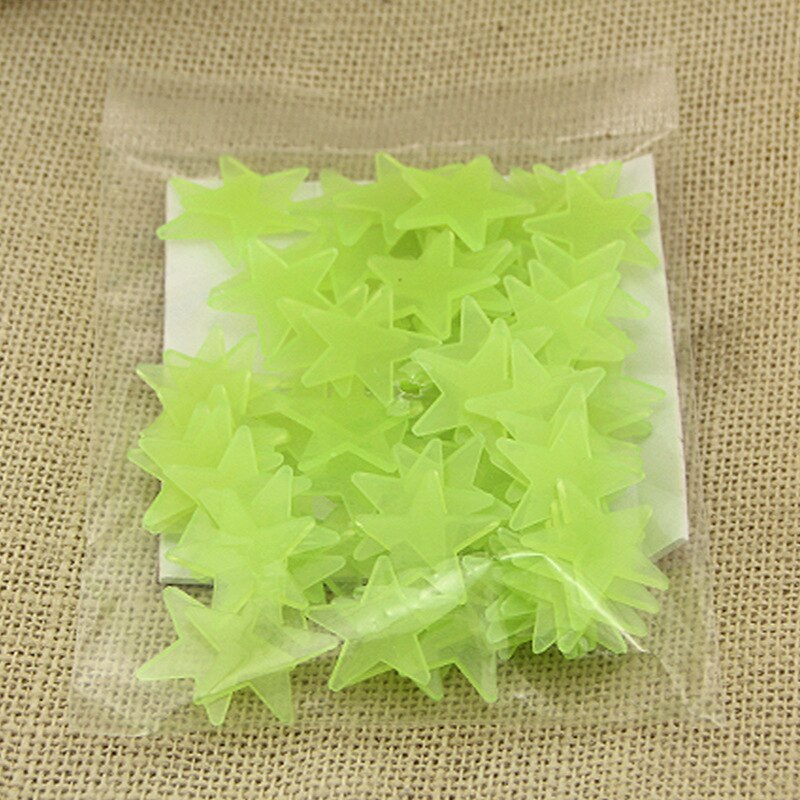 50pcs/pack 3cm Star Energy Storage Fluorescent Glow In The Dark Luminous on Wall Stickers Toys for Kids Room Living Room Decal