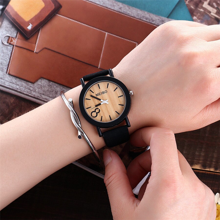 Wooden Women Watch Small And Delicate European Beauty Simple Casual Bracelet Watch Suit Ladies Watches Zegarek Damski