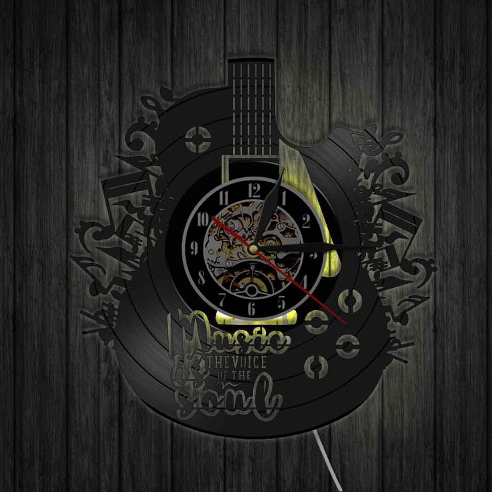 Gitar form klassisk vinyl plate vegg colock veggkunst med 7 farger led lys for hjemme stue bar kontor dekorasjon