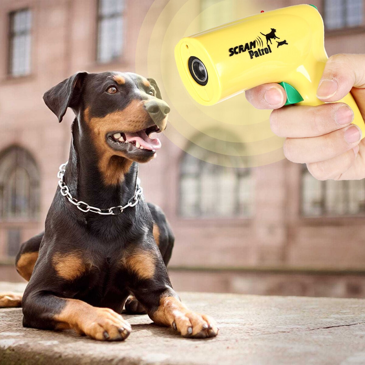 Ultrasonic Dog Cat Repeller ABS Plastic casing Electronic Repeller Effective range of 5-6ft for outdoor operation field trip