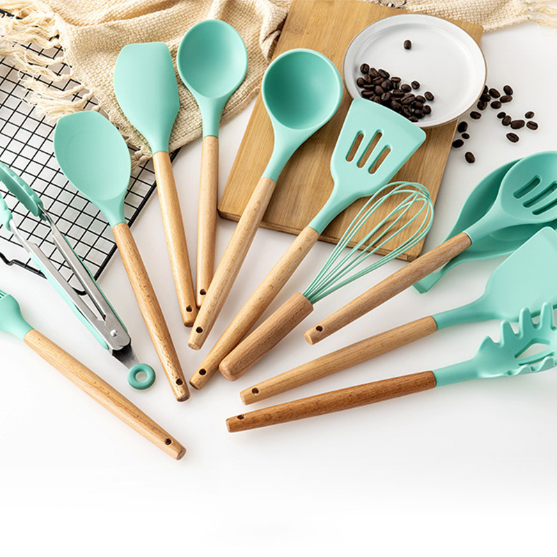 Kitchenware Set Kitchen Utensils Green 11 Piece Set Of Wooden Handle Silicone Nonstick High Temperature Silicone Spatula