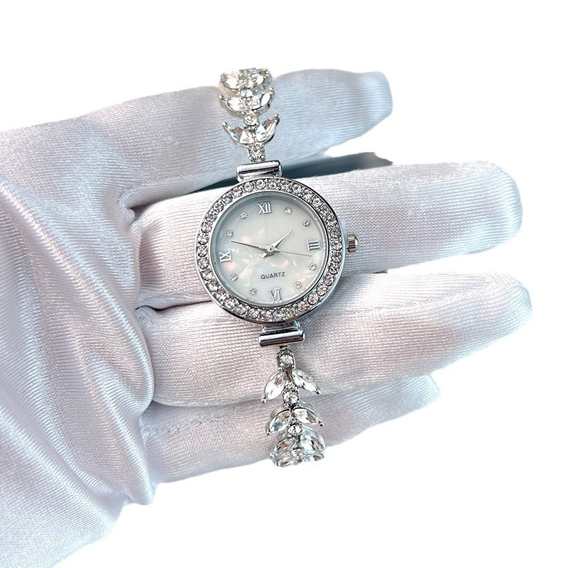 UTHAI dameshorloge zeemeermin ketting licht luxe diamant gratis aanpassing armband goud Beimu damesmode quartz horloges