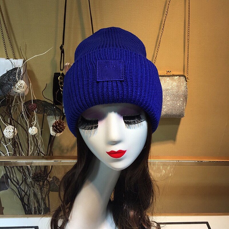 Vrouwenhoed houdt warm in de winter vrije tijd joker: 05