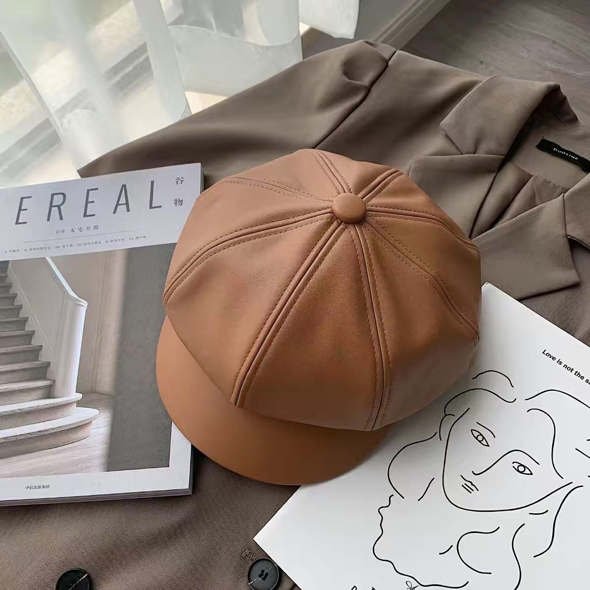 PU Leather Beret Hat Solid Female Autumn Winter Korean Student Wild Round British Style Octagonal Hats Pumpkin Cap: Khaki