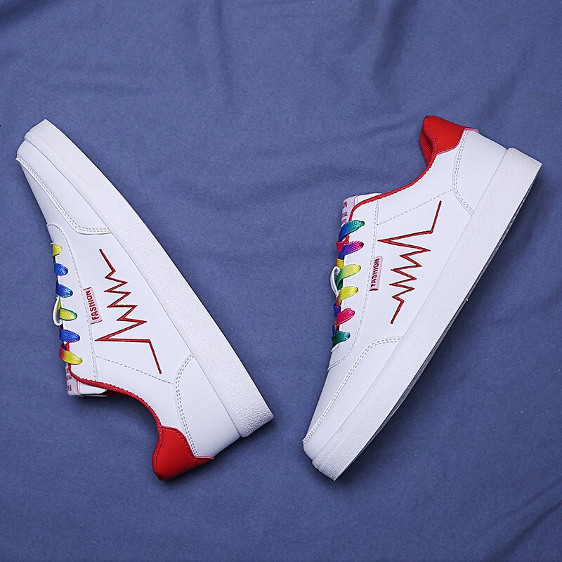 printemps tendance chaussures pour hommes chaussures décontractées blanc personnalité esprit Social jeune homme blanc tendance chaussures