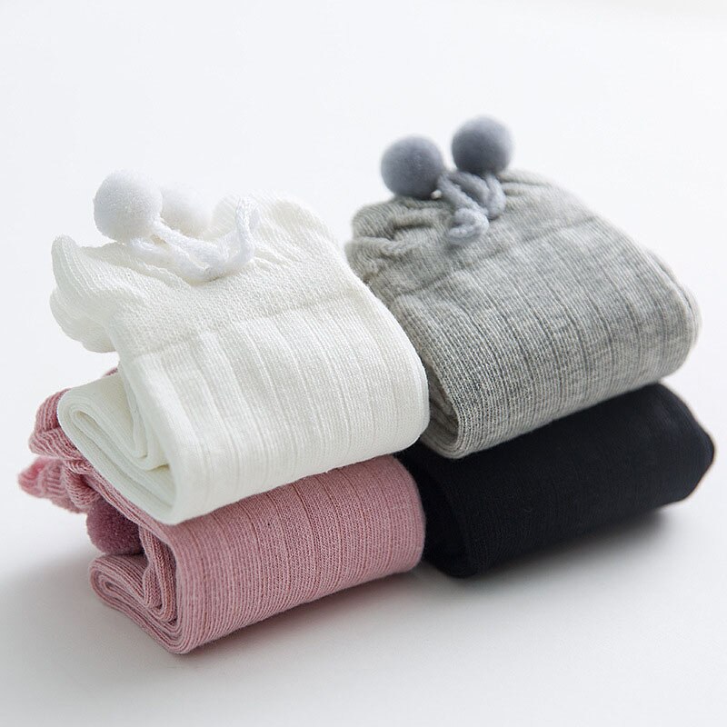 Skarpety dziewczęce Skarpetki śliczne pompony antypoślizgowe długie skarpety dziecięce skarpety robić kolan maluch niemowlę ciepłe Sokken Calcetines prezent