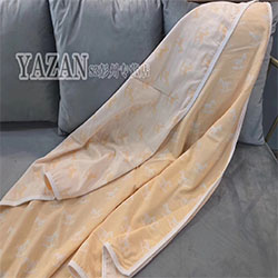 Yazan voksen- og børnetæppe sommer sengesofa er lavet  of 100%  bomulds super blød med 2 lag gaze 120*150: Gyngehest orange