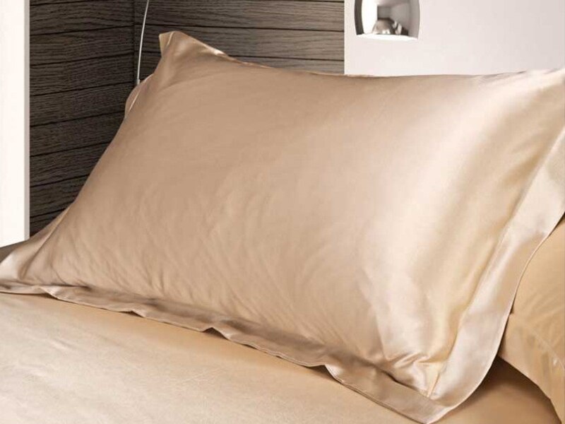58x70cm High Standard Pure Satin Silk Soft Pillowcase Cover Chair Seat Bedding Throw Pillow Covers Square Pillow Case Multicolor: Camel