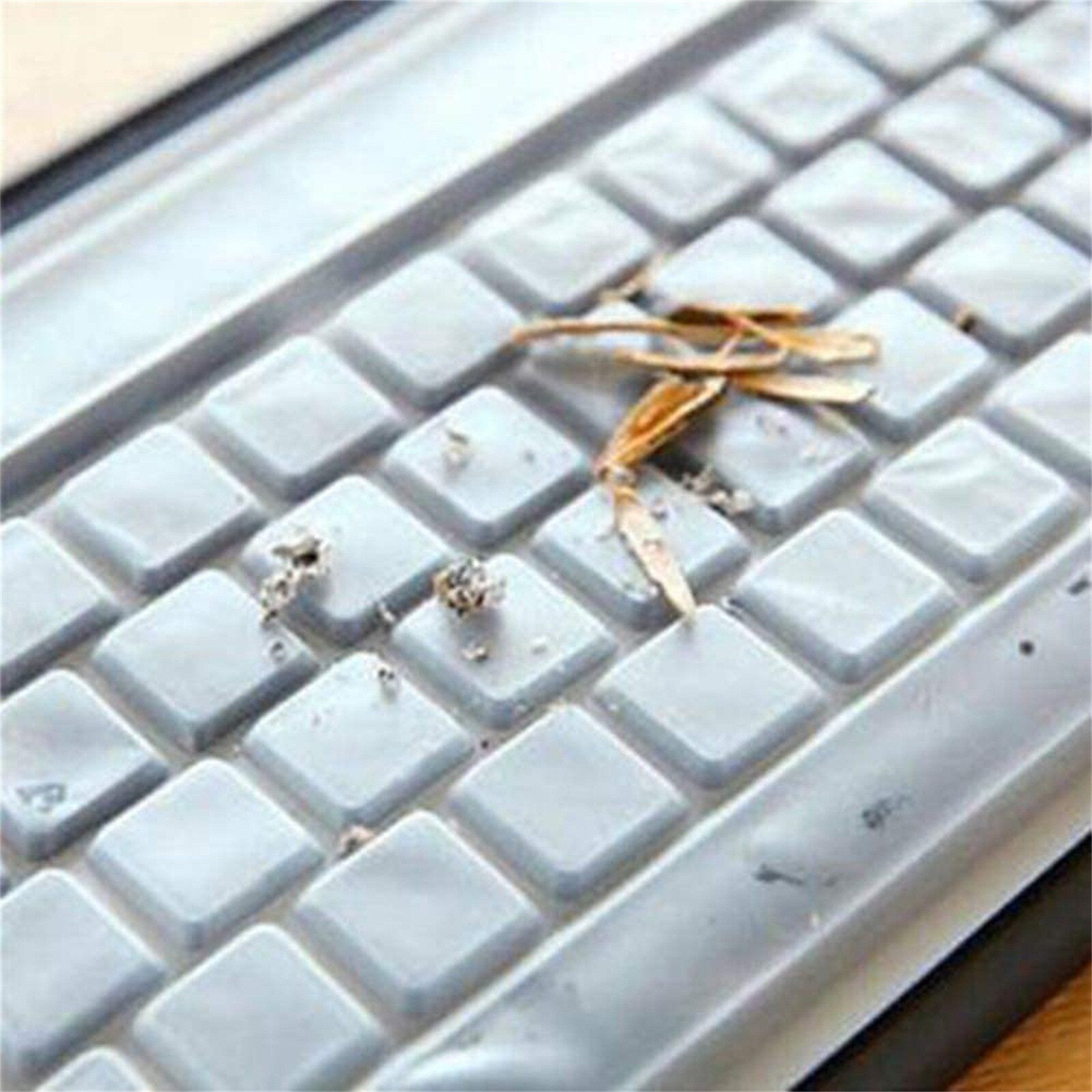 Universal Keyboard Cover Skin Silicone Desktop Computer Keyboard Protector Film 108 keys Laptop Keyboard Cover Protector Skin