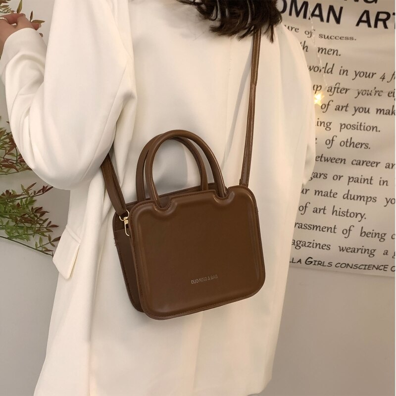 Square Shopping Shoulder Crossbody Bags for Women Adjustable Alloy Strap Girls Shopping Dating Purses and Handbags