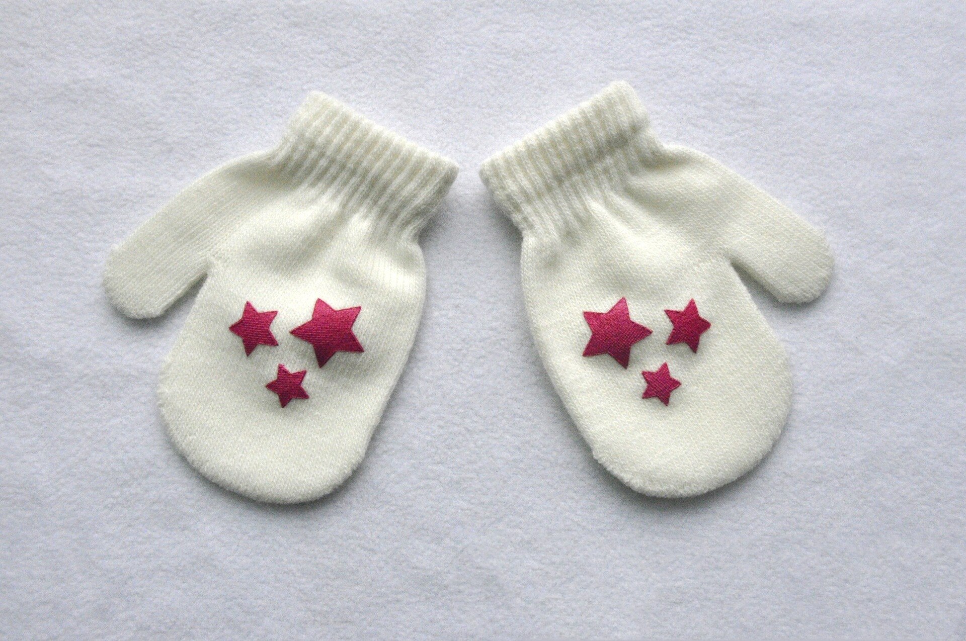 Winter Handschuhe Nette Baby-stricken warm elastisch Weiche Handschuhe Art Jungen Mädchen freundlicher Fäustlinge: Weiß-1