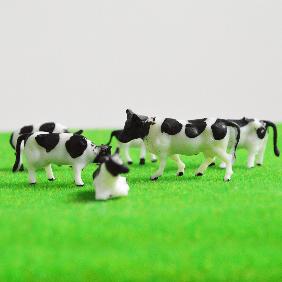 Ho 1:87 Model Animals Cows ABS Plastic Toys Sand Table Building Layout Diorama Farm Animals White and Black 30Pcs/lot