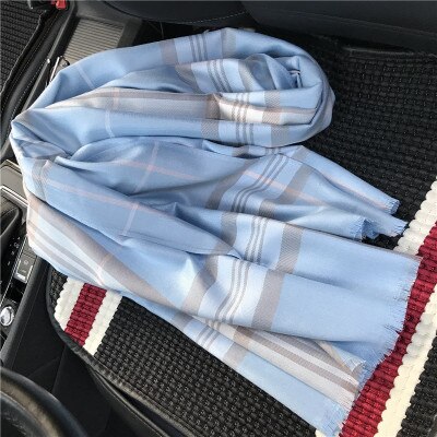 Kvinder kashmir tørklæder med varme lange omslag tørklæde efterårs tørklæde england klassiske plaid kashmir tørklæder: Himmelblå