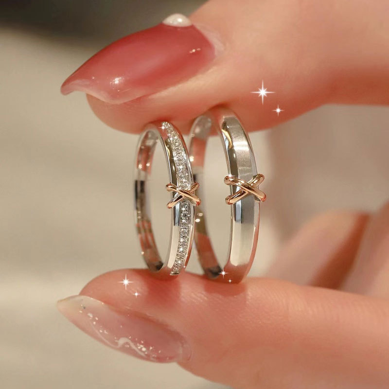 Nueva , anillos de pareja de lujo para mujeres y hombres, deslumbrante anillo cuadrado de circonia delicado, joyería romántica para el Día de San Valentín y la boda
