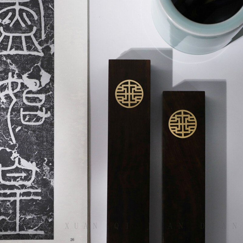 Paperweights Redwood Chinese Calligraphy Painting Special Paperweights Classical Carving Craft PaperWeight Stationery Supply
