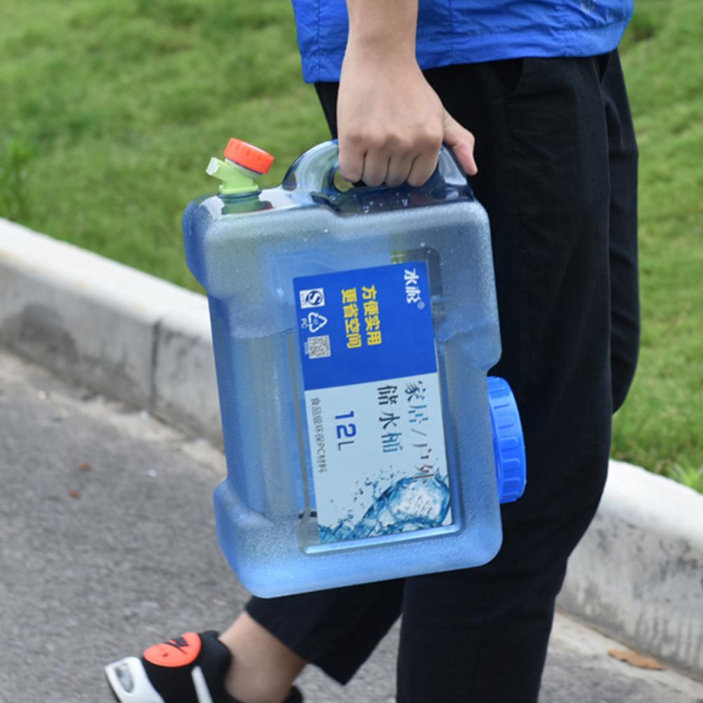 Secchio di stoccaggio dell'acqua a guida automatica per auto da esterno 5L 12L con rubinetto organizzatore di stoccaggio dell'acqua potabile per uso domestico