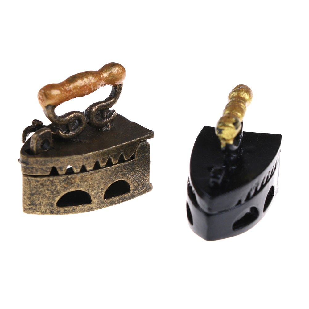 Mini Dollhouse Miniature 1:12 Toy Vintage Metal Black Iron Clothes Tool Urniture Toys Accessories