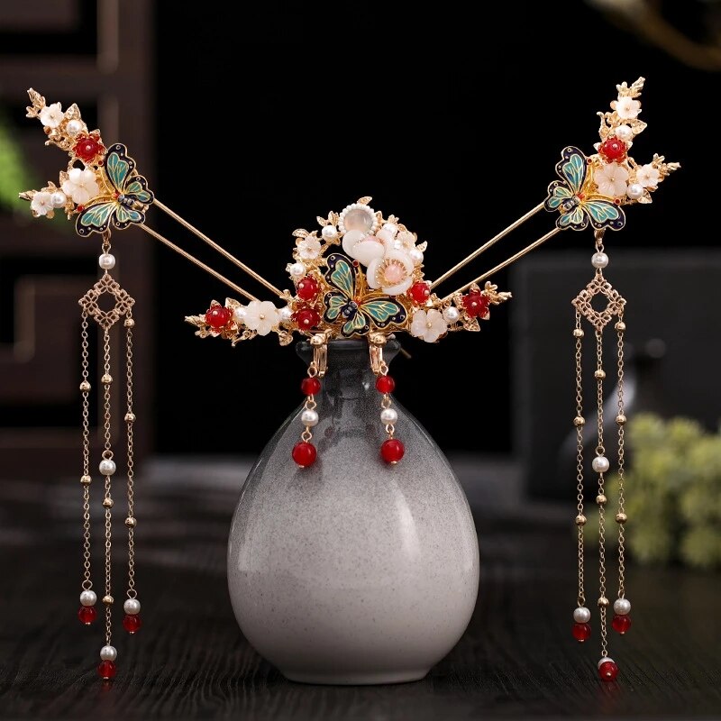 Classic Hanfu Headdress Women Female Tassel Step Shake Golden Butterfly Hairpin Bridal Rhinestone Hair Jewelry Set Accessories