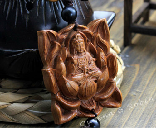 Houtsnijwerk Lotus Guan Kwan Yin Standbeeld Boeddha Auto Hanger Amulet Houten Craft