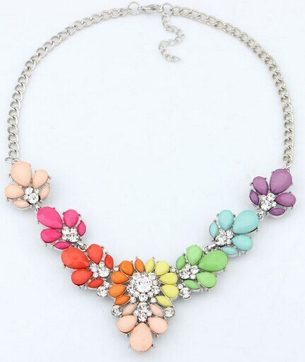Moda biżuteria kobiety luksusowy kołnierzyk z kryształu górskiego kolorowy kryształ kolia kwiatowa Choker kreatywne naszyjniki wisiorki kobiety biżuteria: XL153colorful