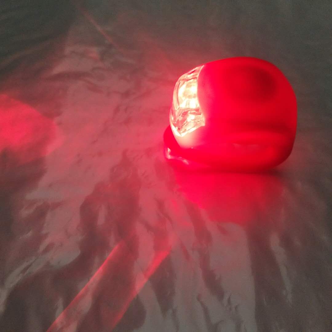 Rear Bike Tail Light, USB Rechargeable LED Safety Light for Bicycle