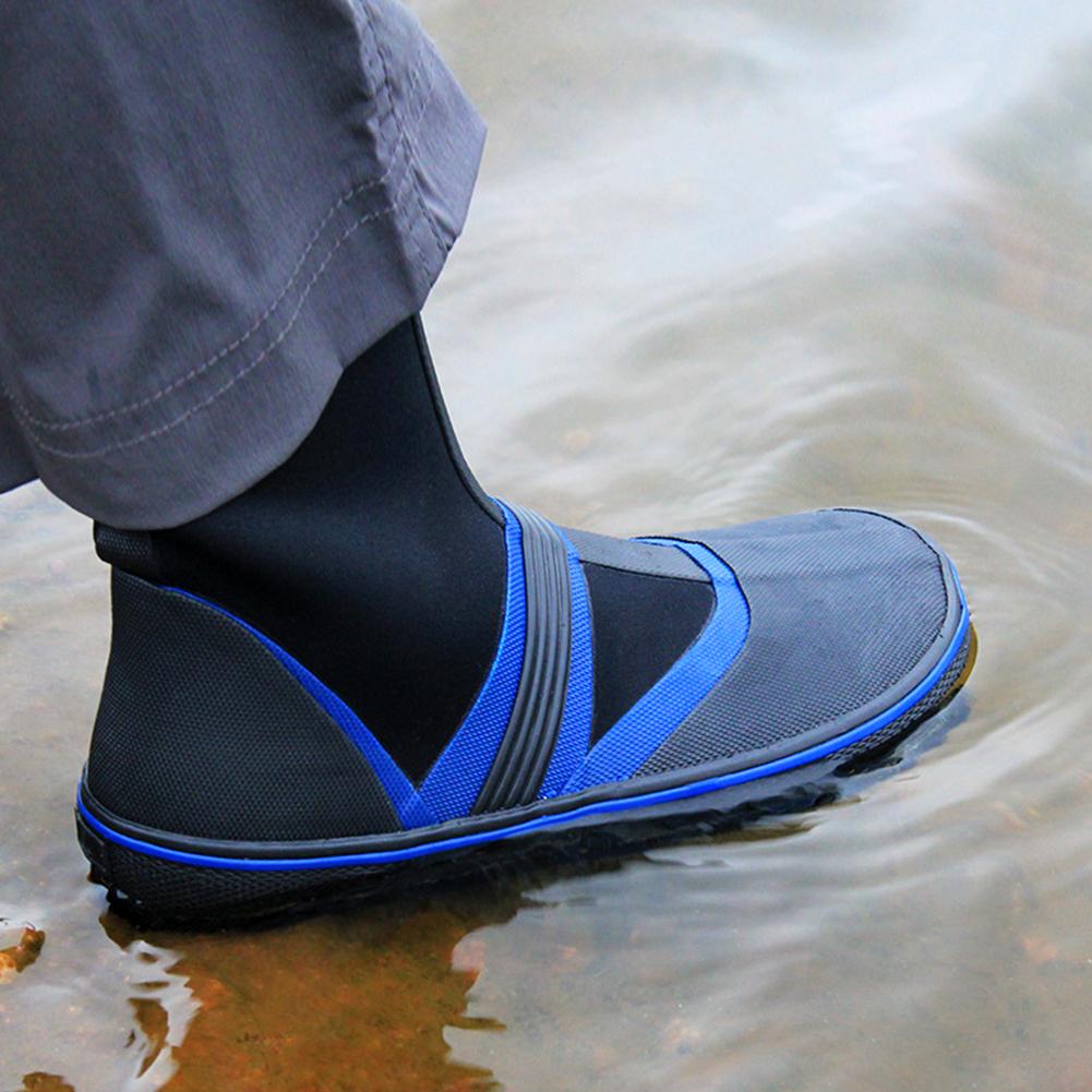Zapatos de pesca agua de mar, zapatos de clavos, Botas de lluvia, antideslizantes, Fondo de fieltro, zapatos de pesca, equipo para hombres y mujeres