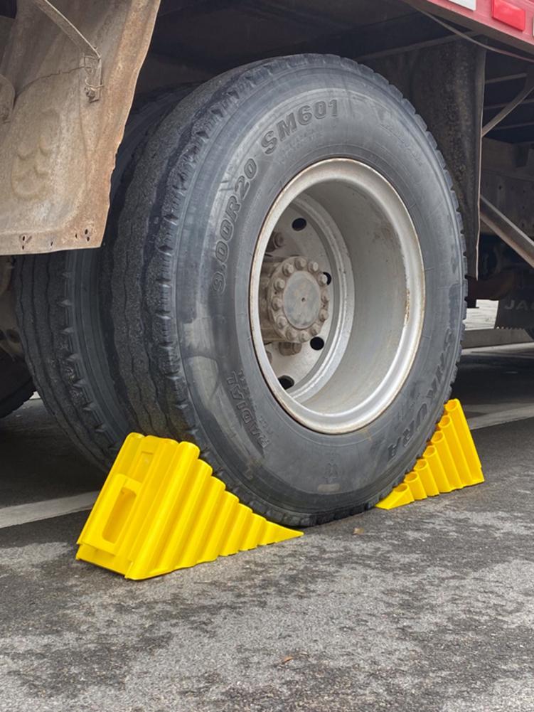 Bloc de blocage de roue Portable pour camion, pour camion, pour pneu de Base antidérapant en nid d'abeille, tampon fixe jaune