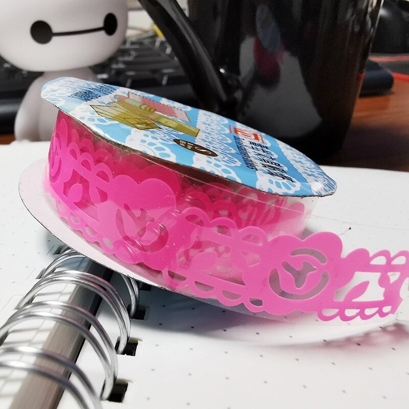 1 stücke Süssigkeit Farben Spitze Band Dekoration Rolle DIY Washi Dekorative klebrig Papier Maskierung Band Klebeband Sammelalbum Band: dunkel Rosa