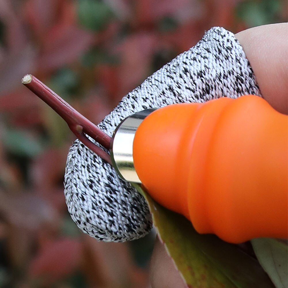 Hand picking vegetable fruit Zanthoxylum bungeanum portable tools to send protective fingertips