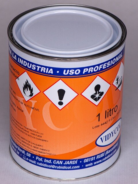 Pegamento resistente alta temperatura para tapicería y TECHO COCHE. Lata de 1L. Cola resistente para aplicar con brocha