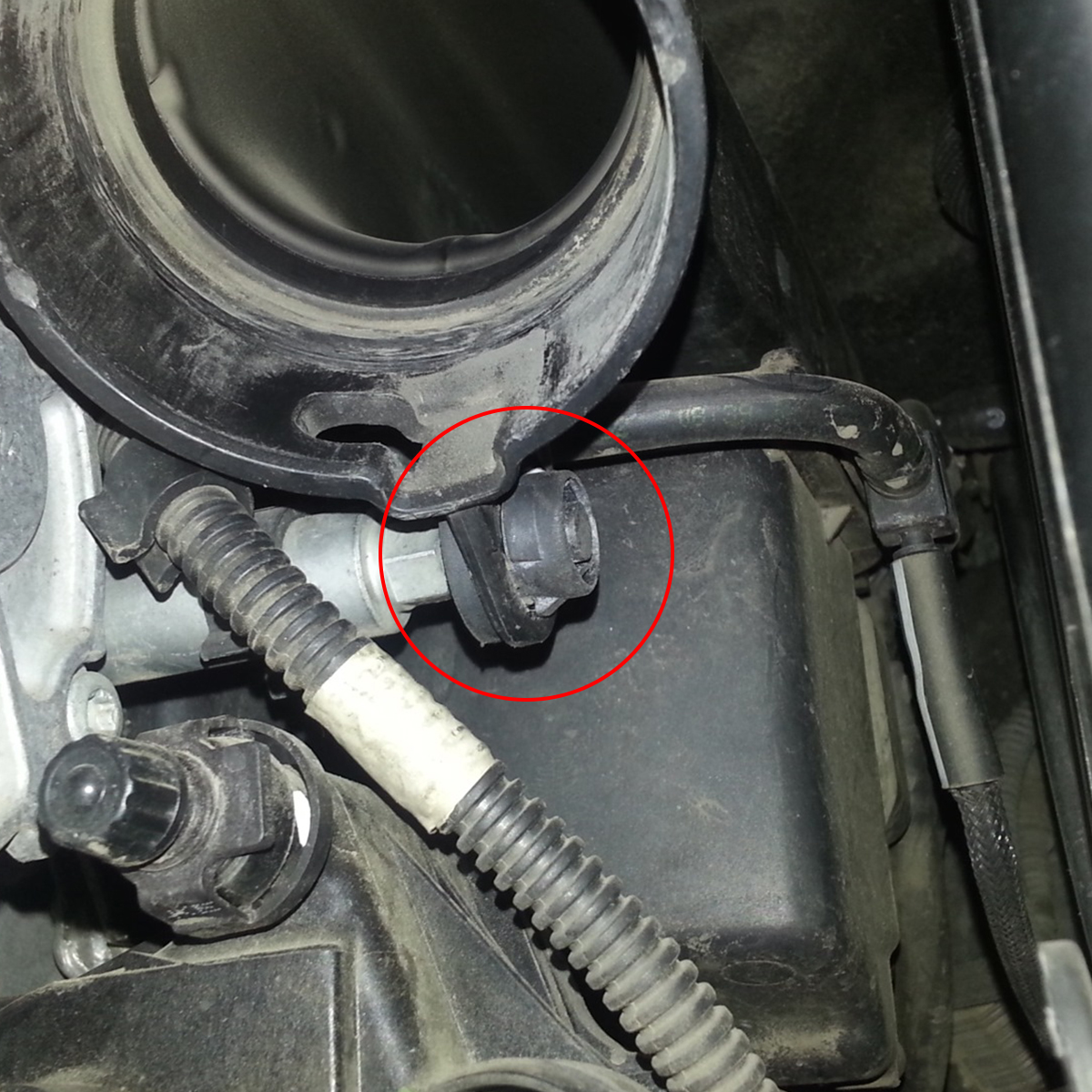 Für Citroen C2 C3 C4 C5 Berlingo Xsara Picasso Peugeot 206 307 407 1,6 HDI Luftfilter Kasten Gummi Einsatz Tülle Montage 1422A3
