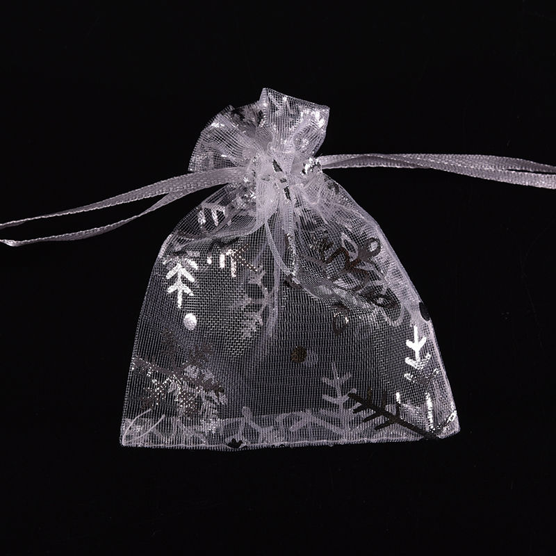 100 PCS Wit met Zilveren Sneeuwvlok Christmas Pouches Organza Zakjes Gunst van Candy Snoepjes Opslag Verpakking Zakken