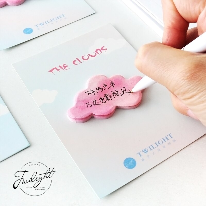 30 Sheets/pad Regenboog en Cloud Sticky Note Memo Pad Kantoor Planner Sticker Papier Briefpapier Schoolbenodigdheden