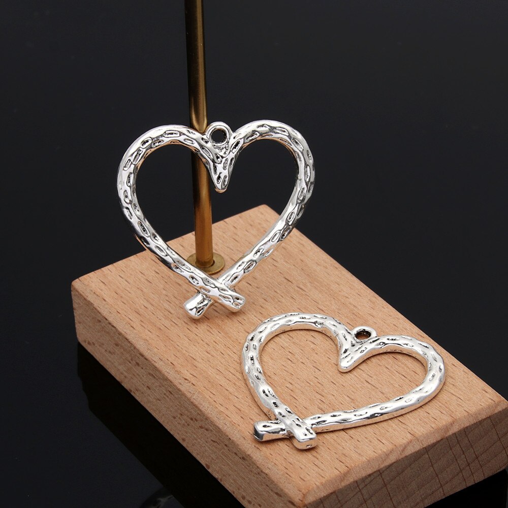 10Pcs Zilver Kleur Hollow Heart Shaped Bedels Originele Liefde Hanger Ornamenten Kettingen Sieraden Benodigdheden 34X33.5Mm A3426