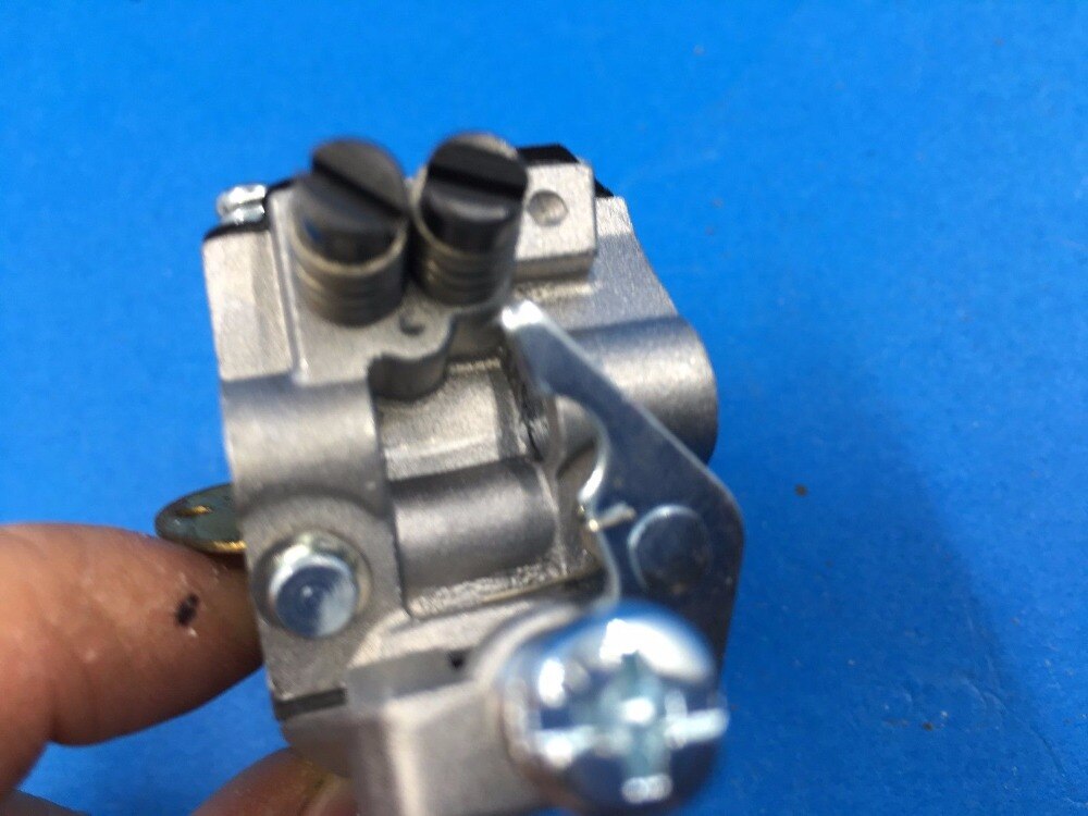 OEM carb WT-215 Carburetor for for Stihl 1123-120-0605 025 250 210 230 021 Walbro