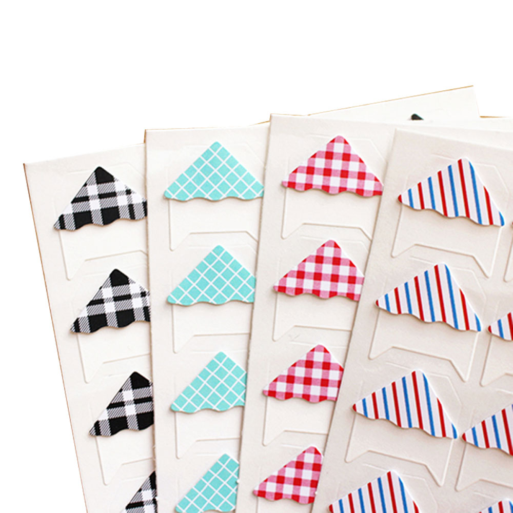 24 Pcs/Lot DIY Retro Plaid Stripes Corner Paper Stickers For Photo Album Fitting Handwork Frame Albums Decoration Scrapbooking: Yellow