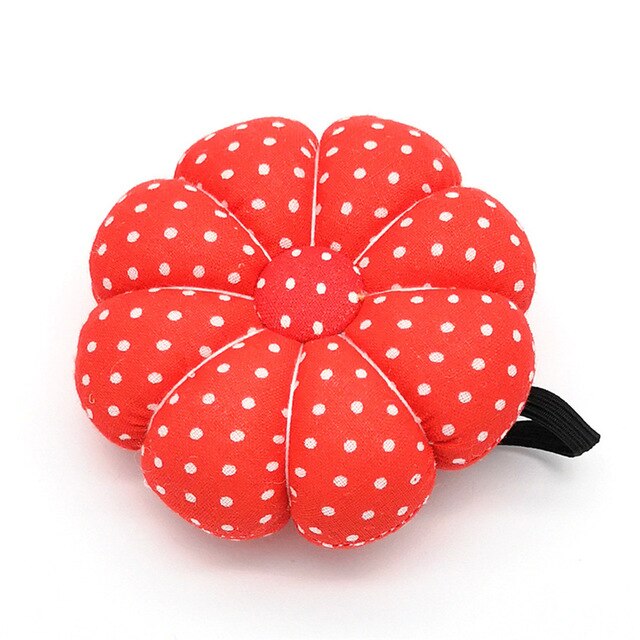 Pumpkin Shape Sewing Pin Cushion Holder Cotton Fabric Button Wrist Strap For Cross Stitch Sewing Safety Pin Cushion Accessories: Red