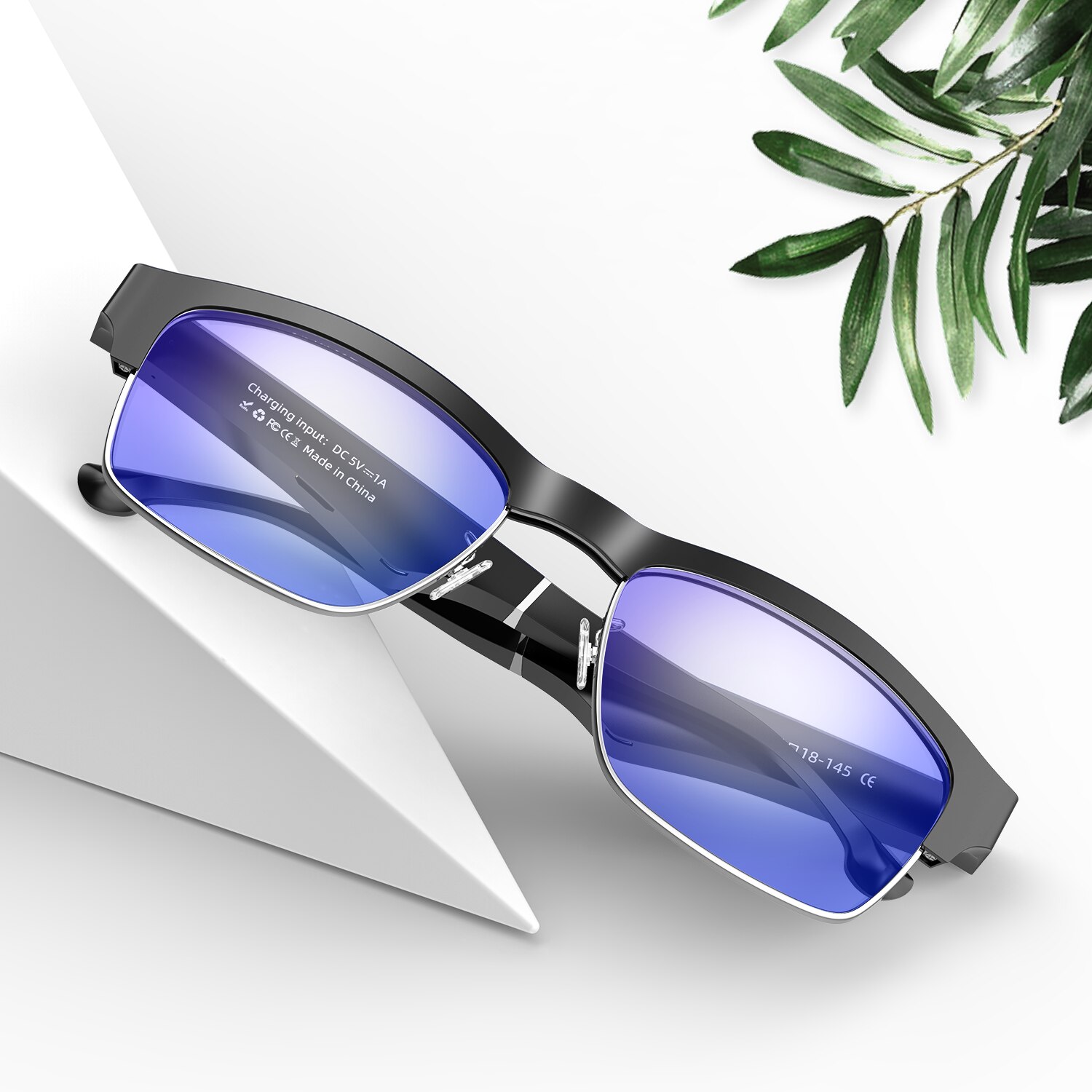 Gafas deportivas con micrófono y Bluetooth para escuchar música, con manos libres y luz azul, impermeables