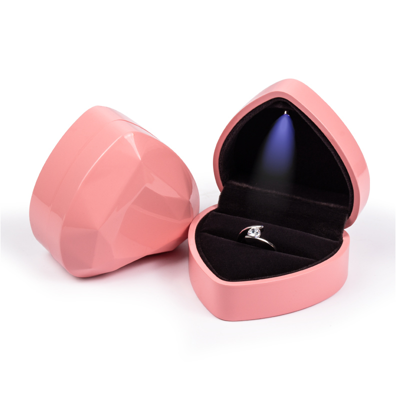 TA MINGREN heart-shaped LED wedding ring pendant box display storage jewelry Case velvet lining 6 colors available