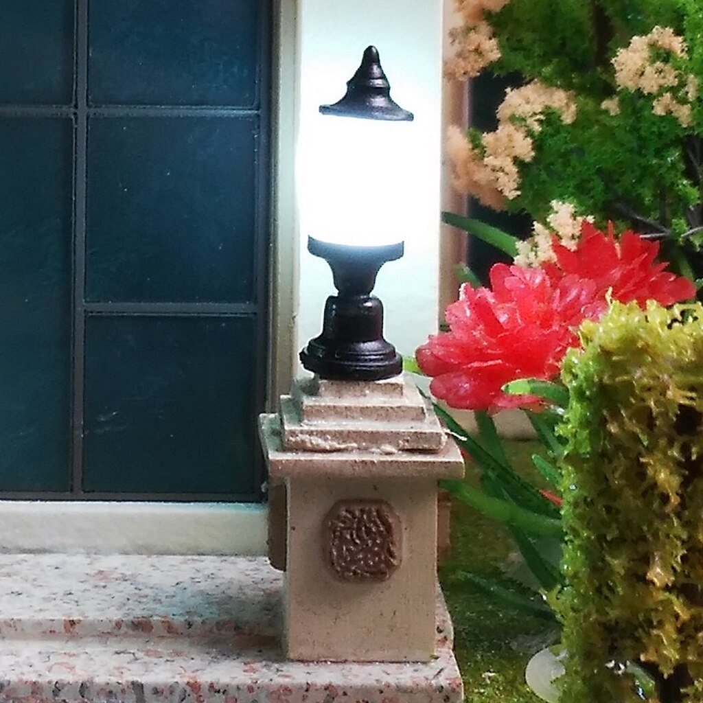 10Pcs Model Miniature Street Lights HO Scale LEDs Garden Lawn Lights 1:100