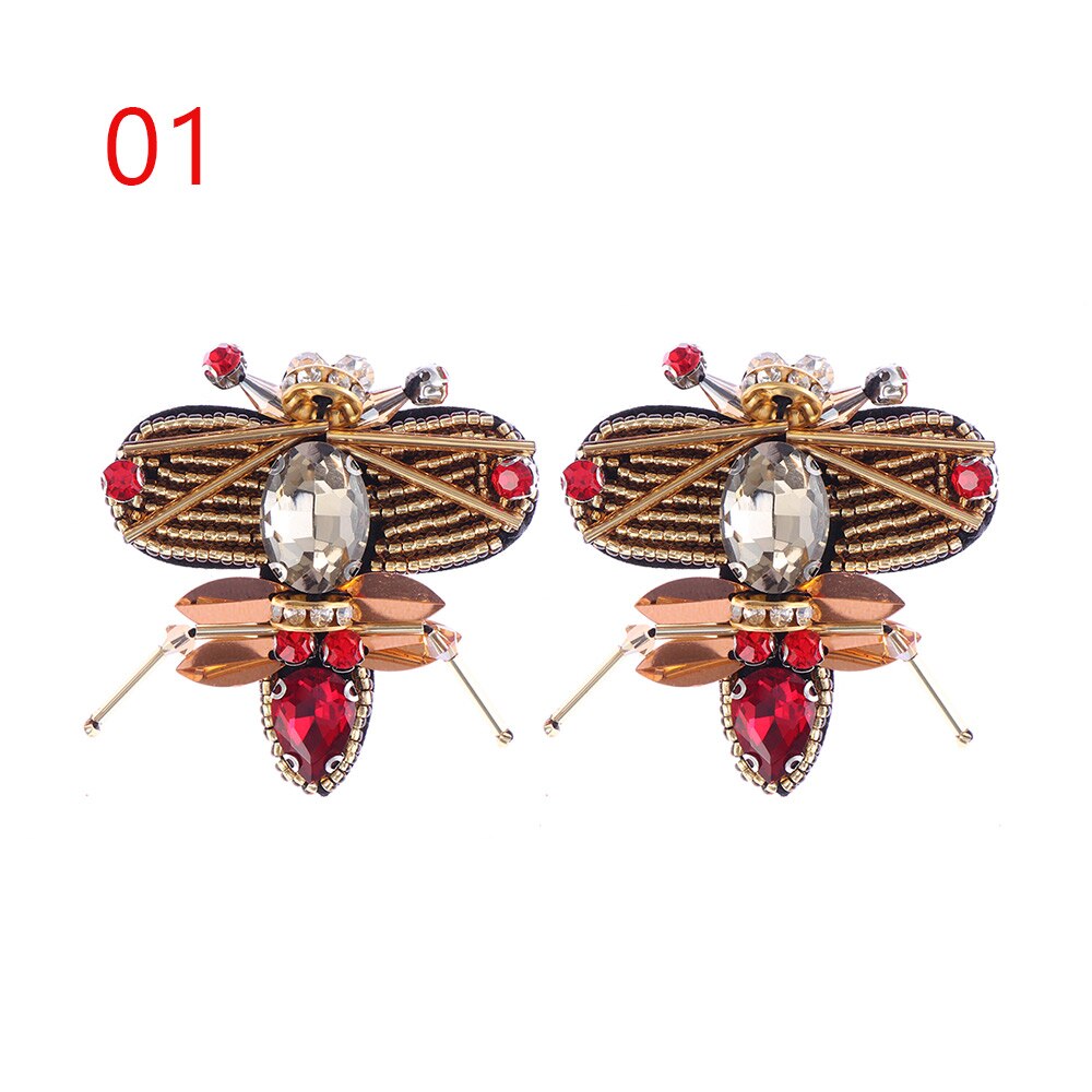 3D Handmade Rhinestone Bee Beaded Patches Sew On Sequin Patch For Clothing Beading Applique Cute Patch: 1