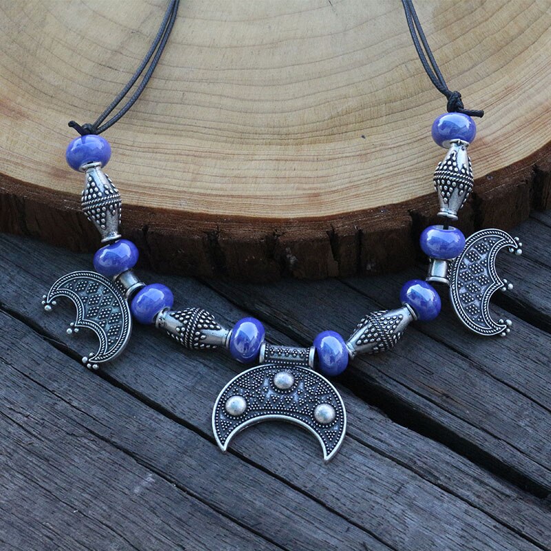 Perle viola con Rigida Lunula Pendente, Slavo ispirazioni di Massima Vichingo di Mezza Età Vestito Kette Collana Spilla Monili per Le Donne di Fascino