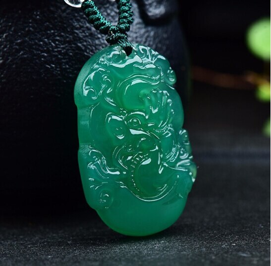 Colgante de signo del zodiaco chino de Jade de ágata verde Natural, accesorios de joyería, amuleto de la suerte tallado a mano,: Gris